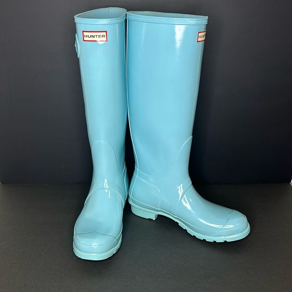Hunter Shoes - Hunter women’s original tall gloss light blue knee high rain boots size 9